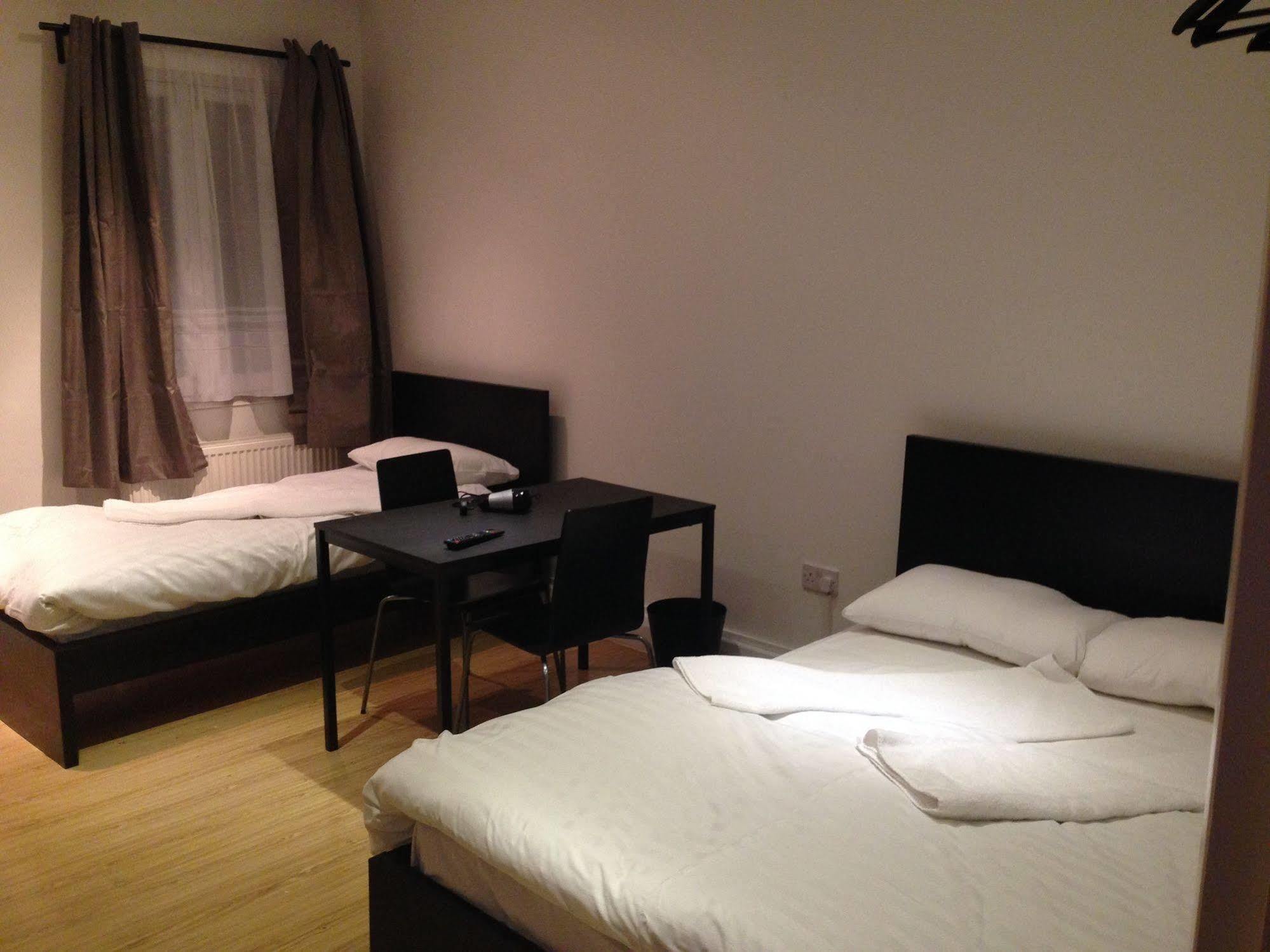Hotel Duke Of Fife Barking  Esterno foto