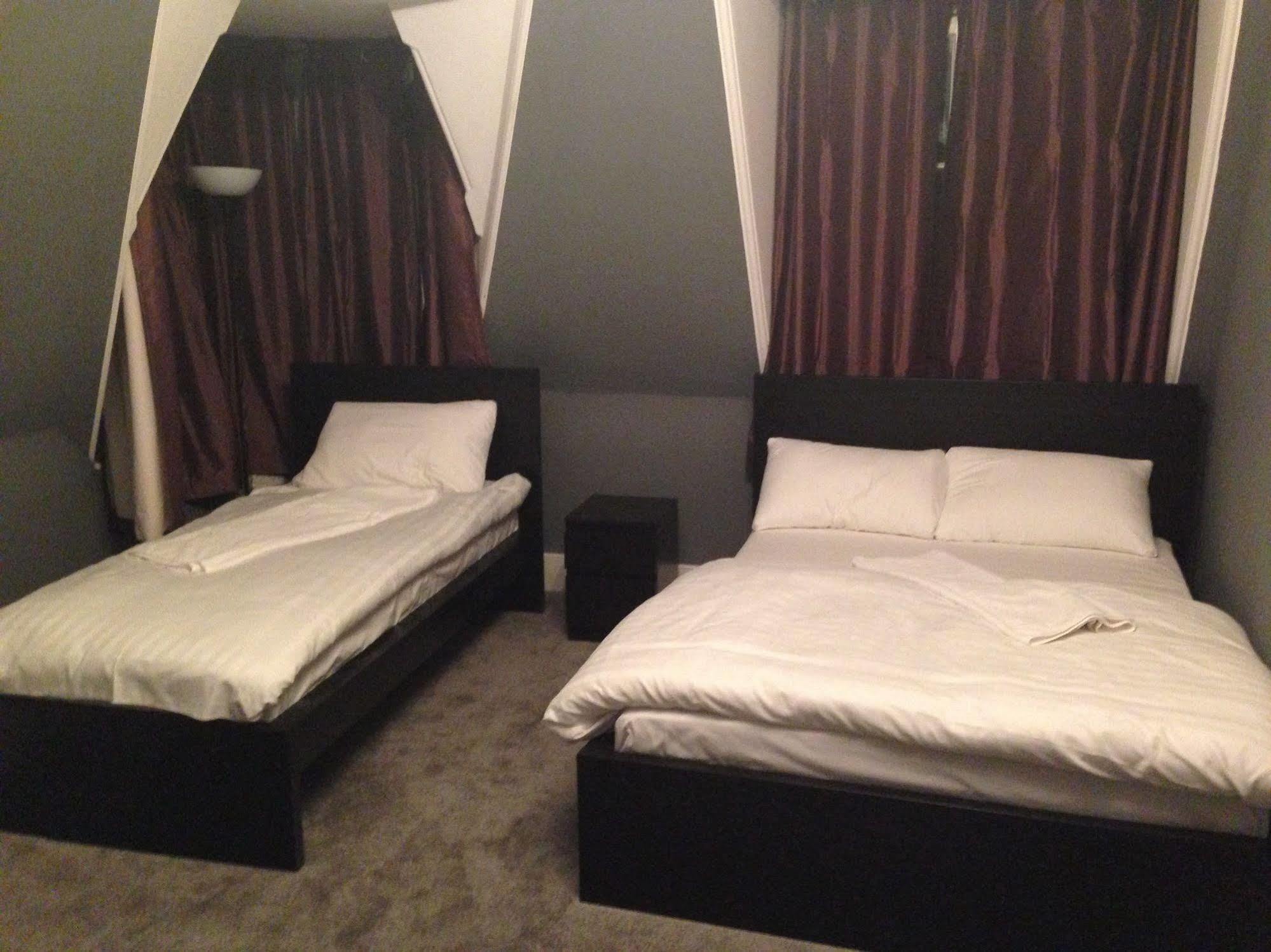 Hotel Duke Of Fife Barking  Esterno foto